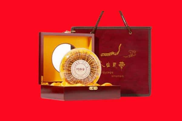 收购资讯:苍南县回收冬虫夏草是按克吗